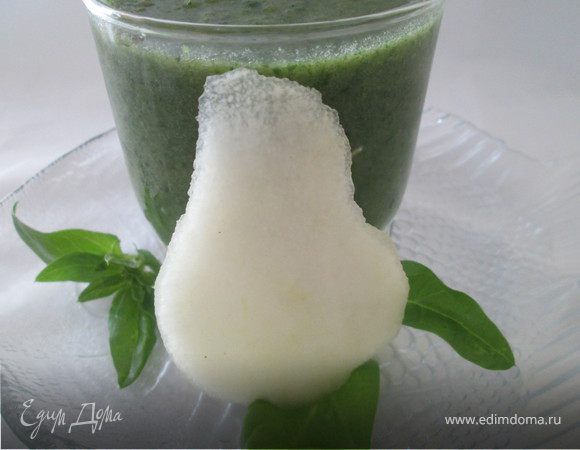 Апельсиново-грушевый смузи со шпинатом