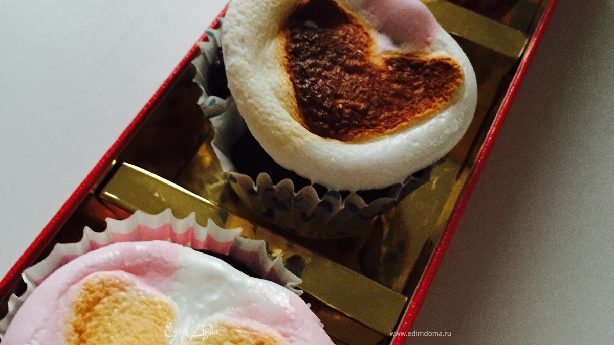Капкейк с запеченным зефиром (Toasted Marshmallow Cupcake)