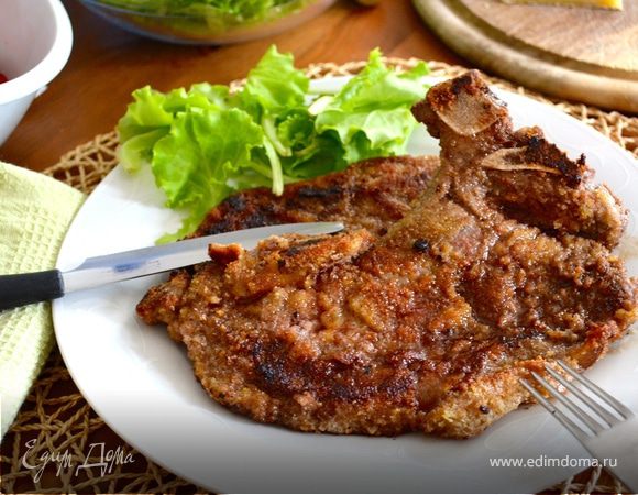 Отбивная по-милански или «Слоновье ухо» Отбивная по-милански или «Слоновье ухо»