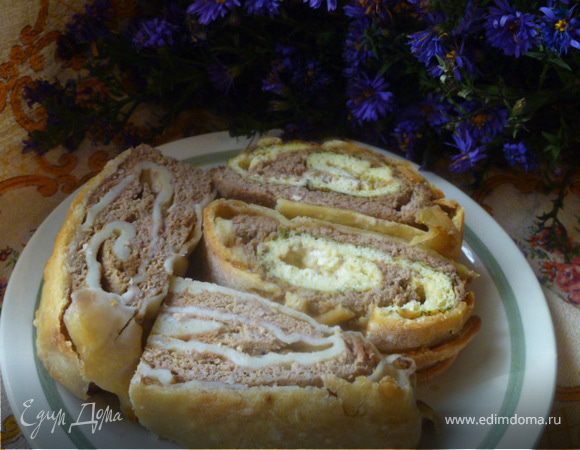 Мясной рулет в тесте "Два из одного"