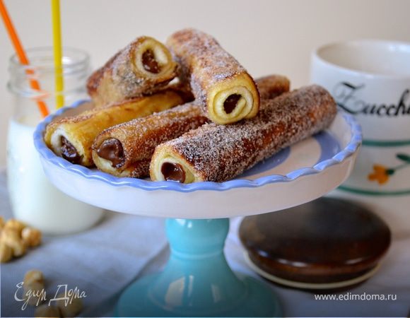 Хлебные трубочки с орехово-шоколадной начинкой