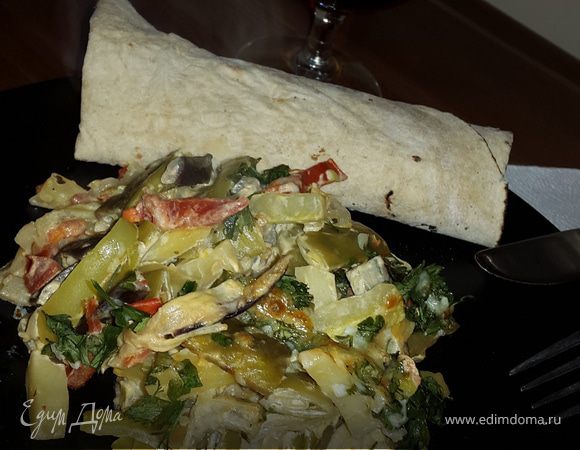 Овощи, запеченные с лабне Овощи, запеченные с лабне