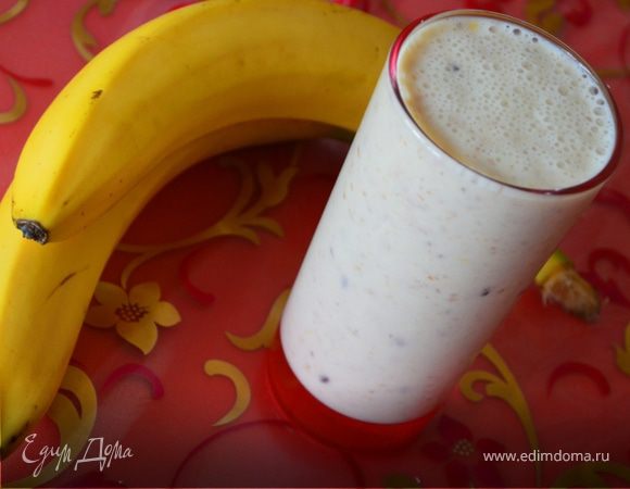 Овсяно-ржаной смузи с отрубями, семенами льна и бананом Овсяно-ржаной смузи с отрубями, семенами льна и бананом