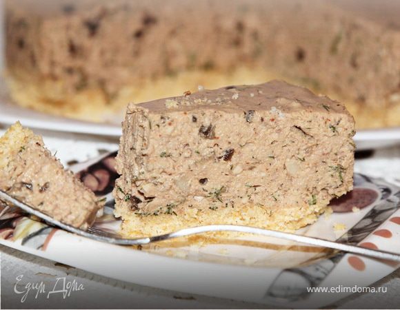 Печеночный чизкейк с орехами и грибами