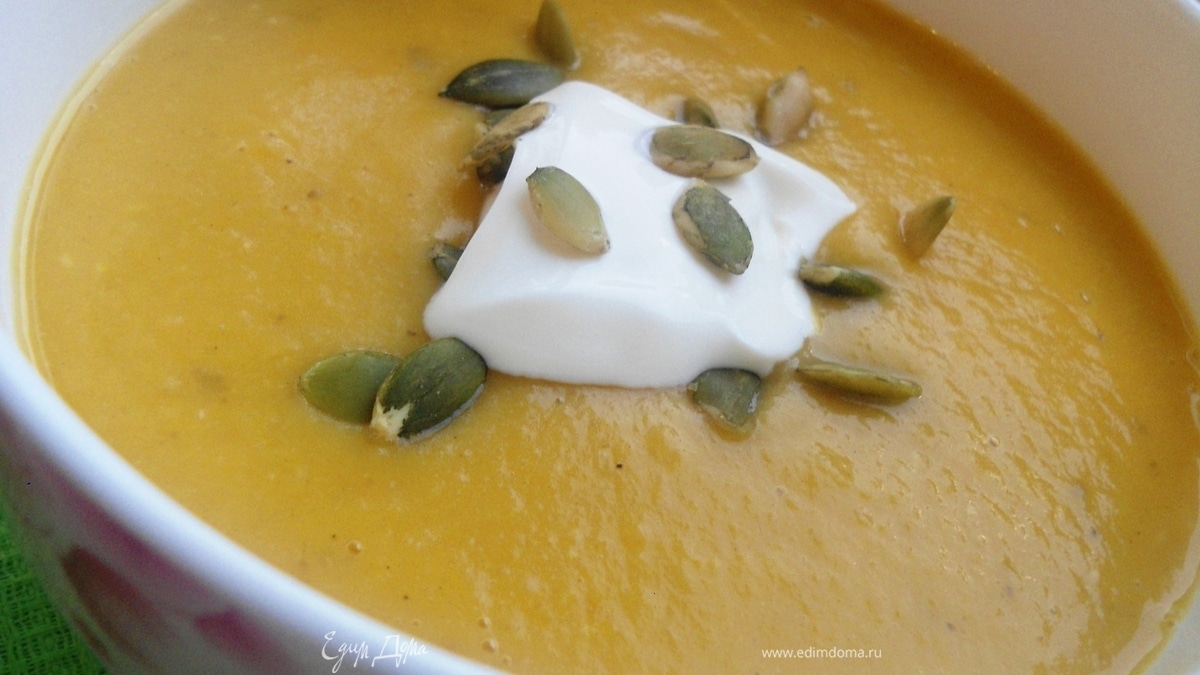 Суп-пюре из тыквы с чечевицей