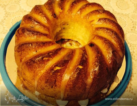 Творожный кекс с вяленой вишней