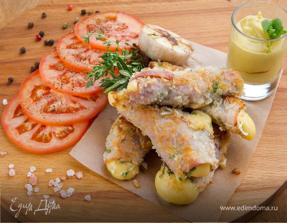 Шницель с сыром в беконе