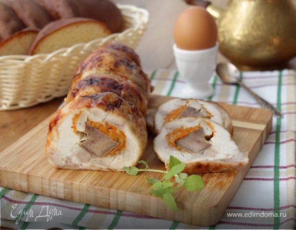 Куриный рулет с корейской морковью и языком