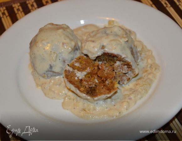 Хлебные кнедли в сырном соусе