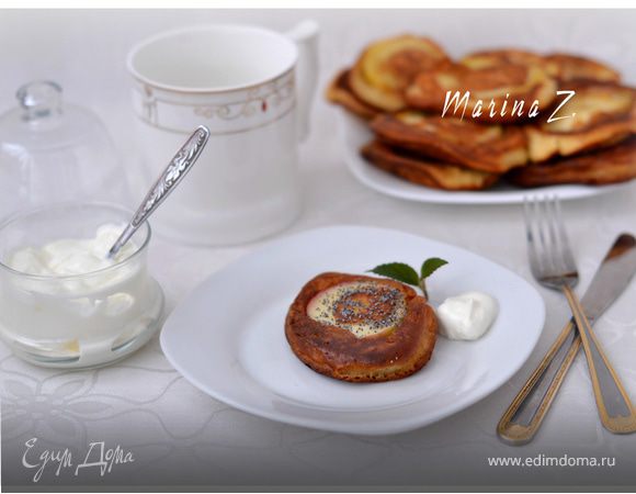 Медовые оладьи с яблоком Медовые оладьи с яблоком