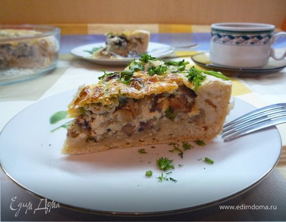 Грибной пирог под сырной заливкой Грибной пирог под сырной заливкой