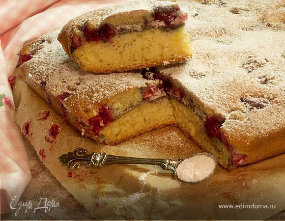 Пирог "Торопыжка" с вишней Пирог "Торопыжка" с вишней