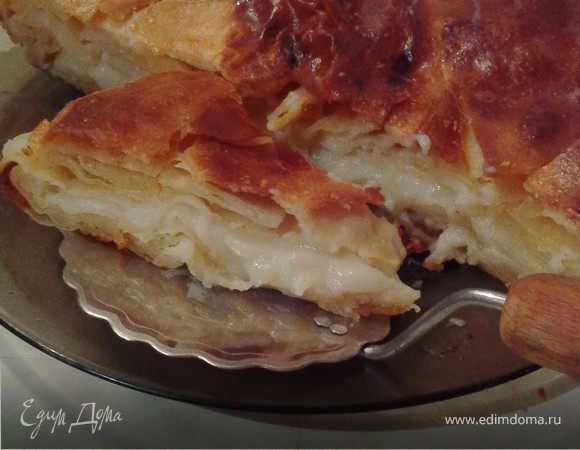 Пирог с заварным кремом на слоеном экспресс-тесте