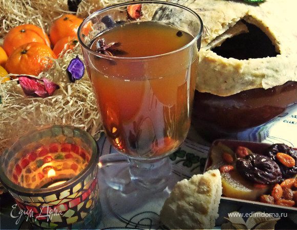 Старинный запеченный напиток "Варенуха" Старинный запеченный напиток "Варенуха"