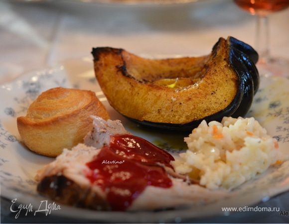 Тыква акорн, запеченная с корицей Тыква акорн, запеченная с корицей