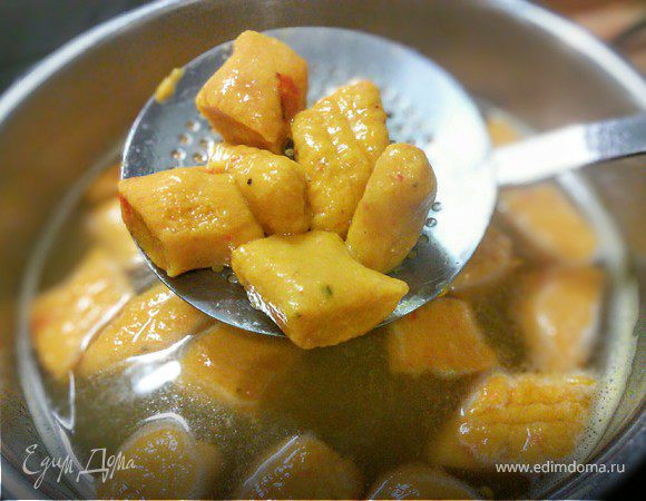 Тыквенные ньоки с имбирём и пармезаном Тыквенные ньоки с имбирём и пармезаном