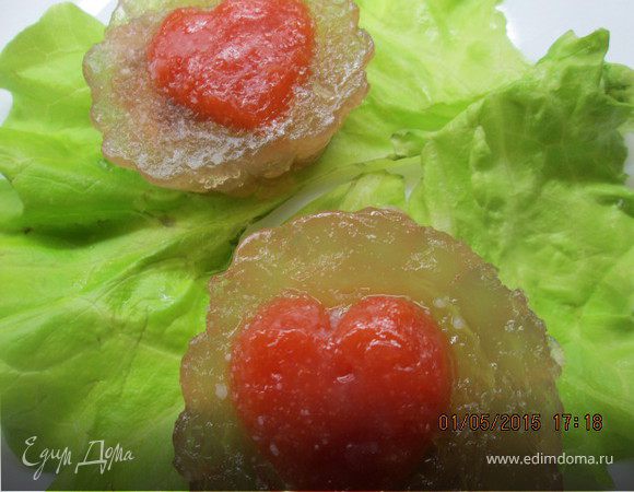 Холодец с коктейлем-желе "Кровавая Мэри" Холодец с коктейлем-желе "Кровавая Мэри"