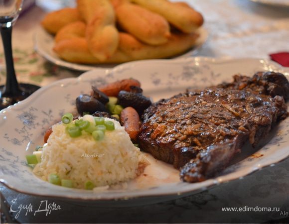 Говяжья корейка с овощами Говяжья корейка с овощами