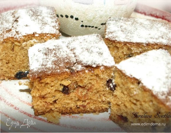 Имбирная коврижка с изюмом и вяленой клюквой Имбирная коврижка с изюмом и вяленой клюквой