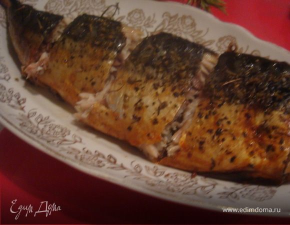 Запеченная скумбрия с травами Запеченная скумбрия с травами