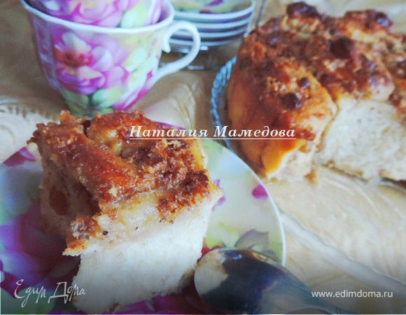 Пирог "Осиное гнездо" с орехами и изюмом