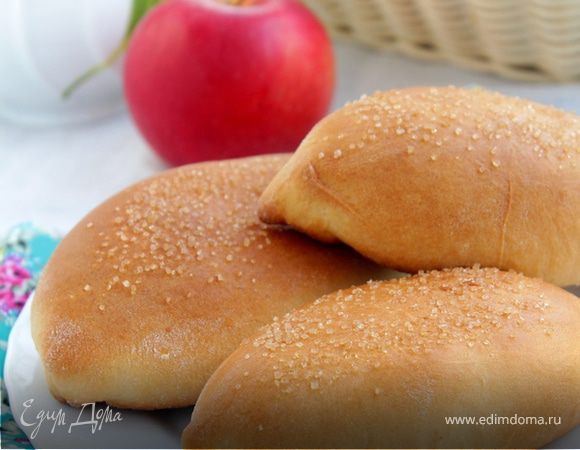 Нежные пироги с яблоками