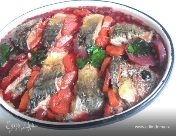 Нежный карп в овощном желе 