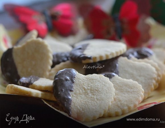 Печенье «Сердечки в шоколаде» Печенье «Сердечки в шоколаде»