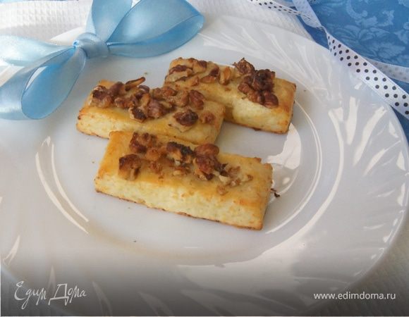 Творожное печенье с орехом 