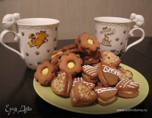 Шоколадно-арахисовое печенье с кремом Шоколадно-арахисовое печенье с кремом