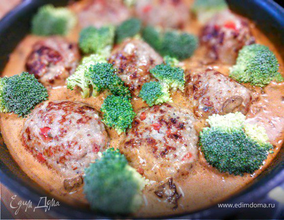 Тефтели охотничьи в грибном соусе (Jägerbuletten) Тефтели охотничьи в грибном соусе (Jägerbuletten)