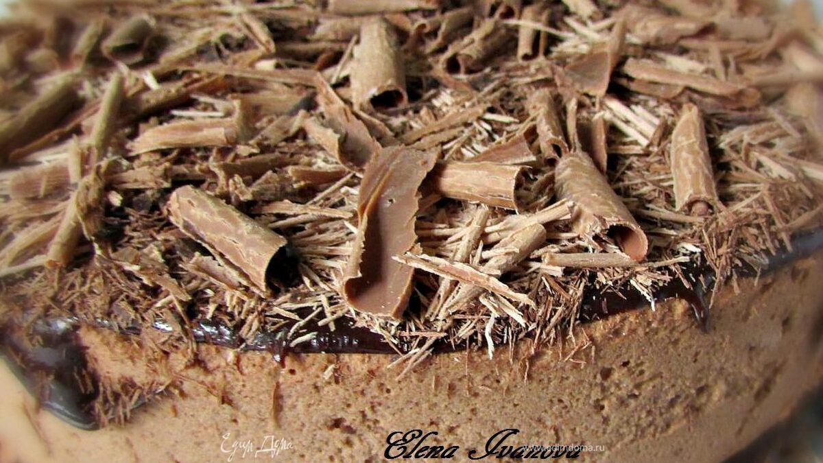 Шоколадно-вишнёвый торт-мусс