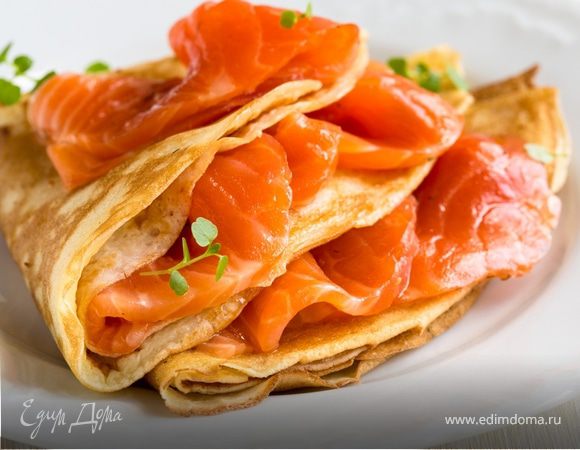 Блинчики со слабосоленой чавычей