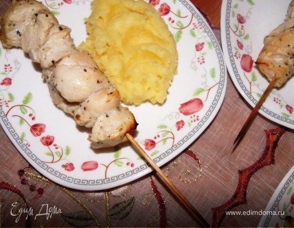 Куриные шашлычки в ананасовом маринаде