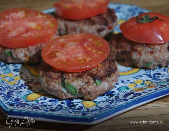 Домашние котлеты из ягнятины Домашние котлеты из ягнятины