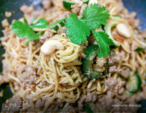 Китайская лапша по-сычуаньски Китайская лапша по-сычуаньски