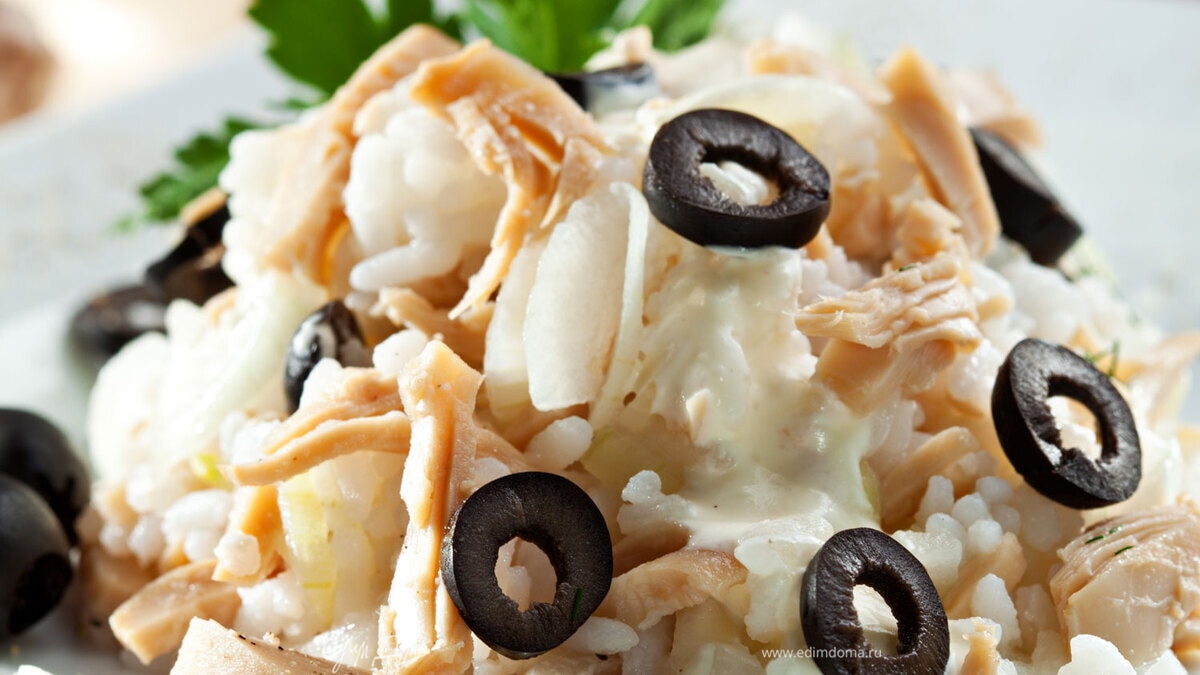 Закуска с кальмарами «Черно-белое кино»