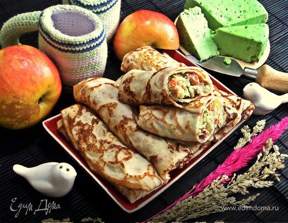 Блины с сырно-рыбной начинкой