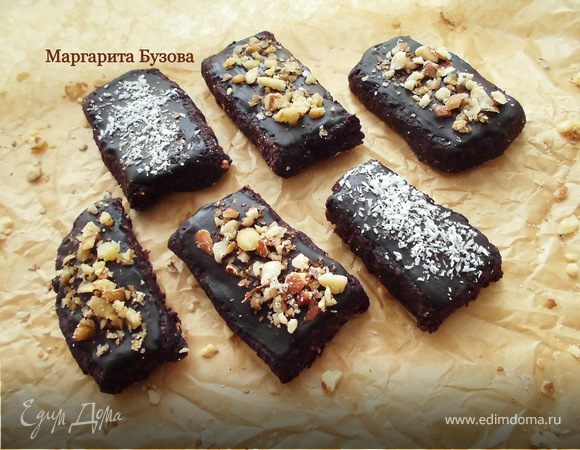 Праздничные свекольные батончики с шоколадом и зеленой гречкой Праздничные свекольные батончики с шоколадом и зеленой гречкой