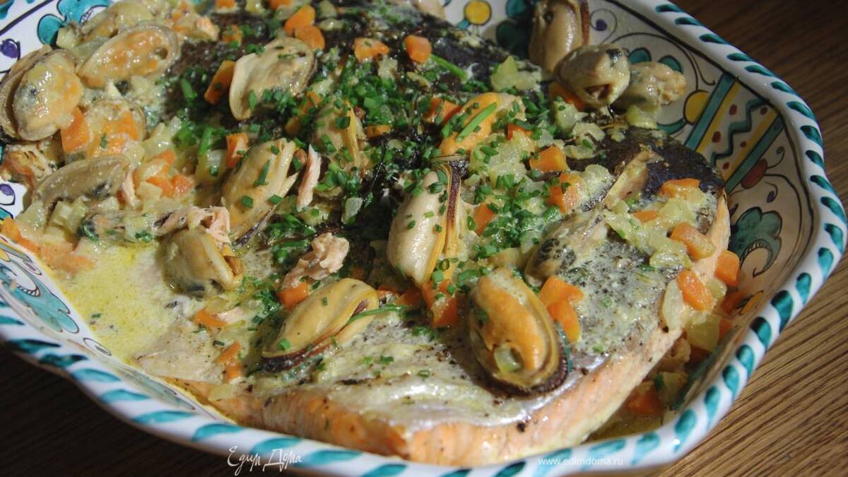 Семга с мидиями в соусе карри