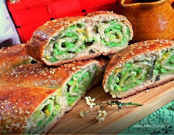 Сырный пирог-рулет Сырный пирог-рулет