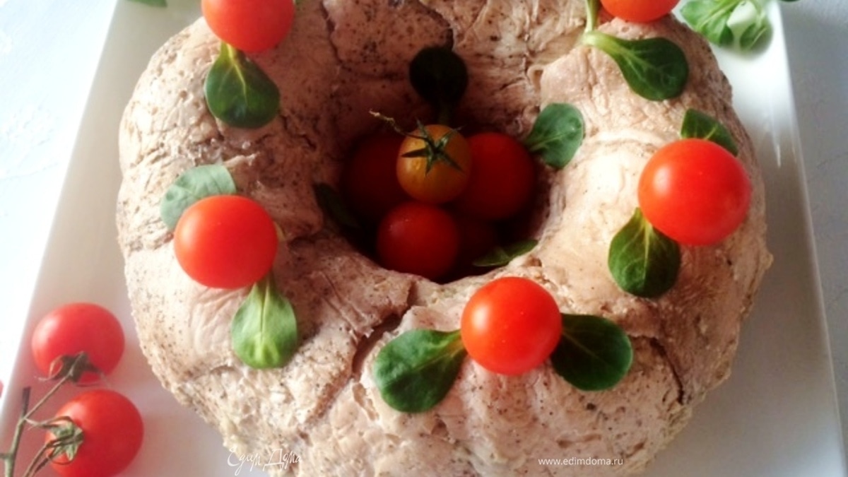 Закусочный куриный кекс с шампиньонами