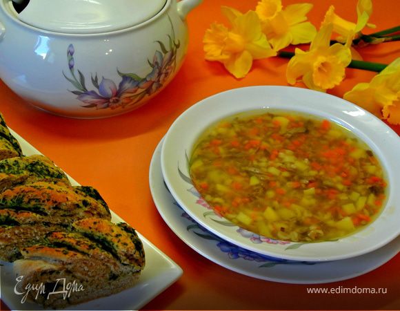 Суп грибной с весенним хлебом