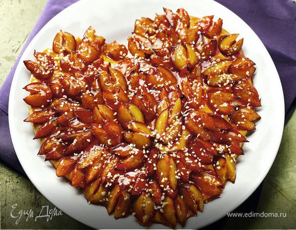 Фруктовое сердце со сливами Фруктовое сердце со сливами