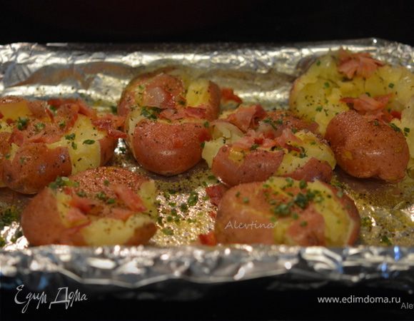 Раздавленный красный картофель Раздавленный красный картофель