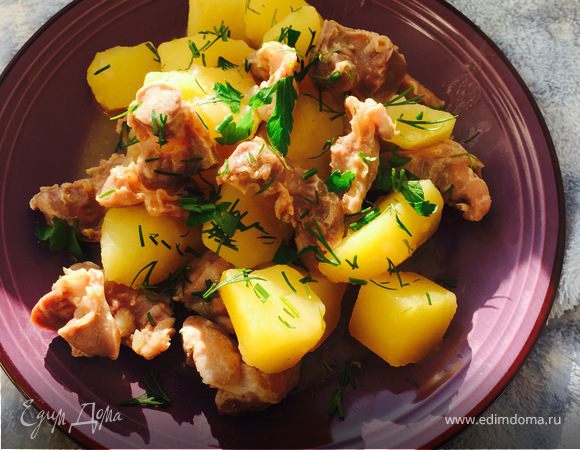 Тушеные желудочки с картофелем Тушеные желудочки с картофелем