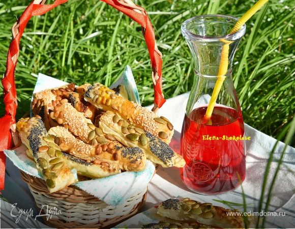 Слоеные палочки с семенами и орехами