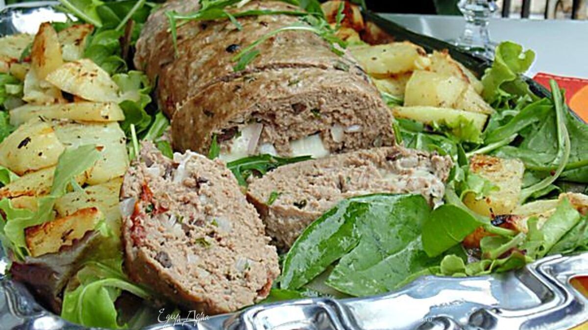 Мясной рулет по-средиземноморски