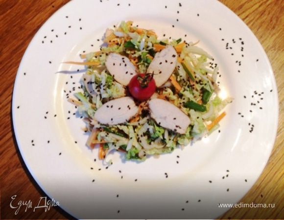 Азиатский салат с пекинской капустой Азиатский салат с пекинской капустой