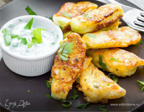 Кабачки в йогуртовом кляре с сыром